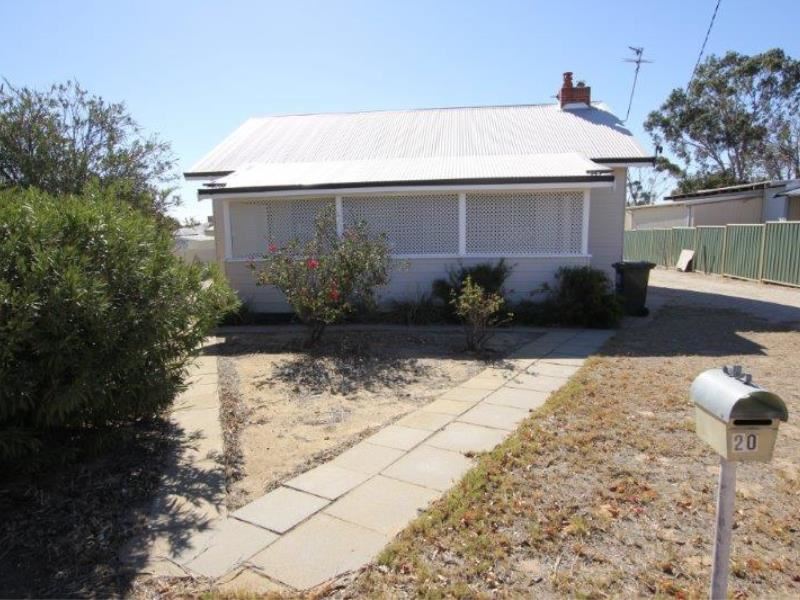 20 Cunningham Street, Merredin WA 6415