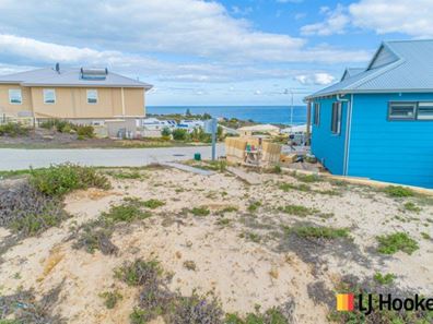 11 Knoll Rise, Yanchep WA 6035