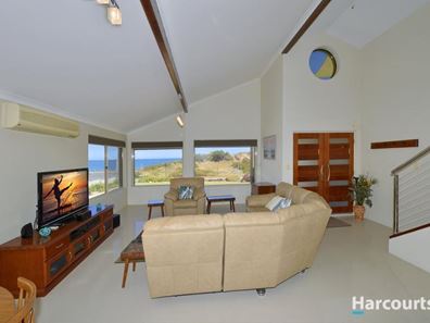 54 Halls Head Parade, Halls Head WA 6210