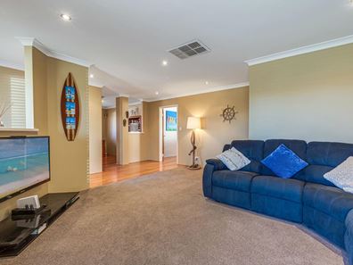 3 Picton Court, Mindarie WA 6030