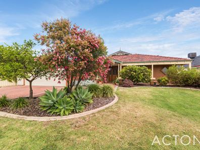 9 Bacich Mews, Lake Coogee WA 6166