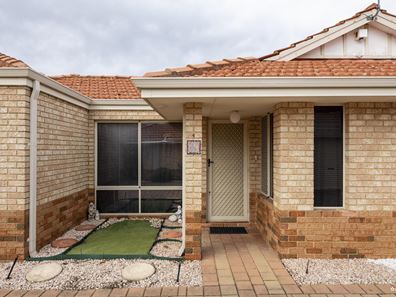 4/7 Shearwater Terrace, Ballajura WA 6066