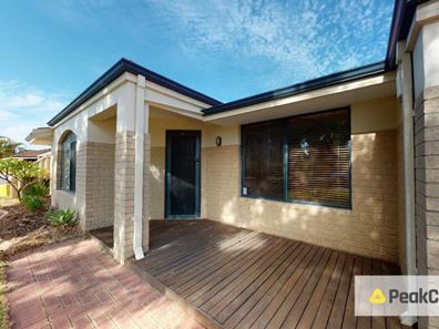 23 Avon Crescent, Atwell WA 6164