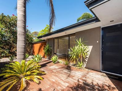 B/41 Armytage Way, Hillarys WA 6025