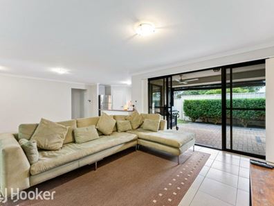 5C Ayer Road, Queens Park WA 6107