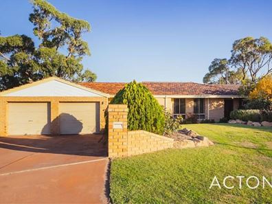 17 Clifford Vale, Hillarys WA 6025