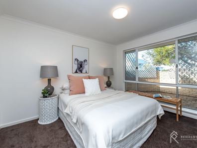 18 Hartog Street, Innaloo WA 6018