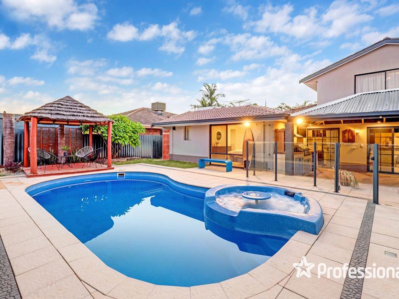 36 Sanderling Drive, Thornlie WA 6108