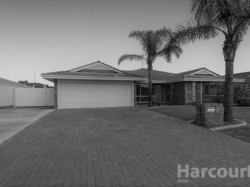 21 Lambourne Place, Halls Head WA 6210