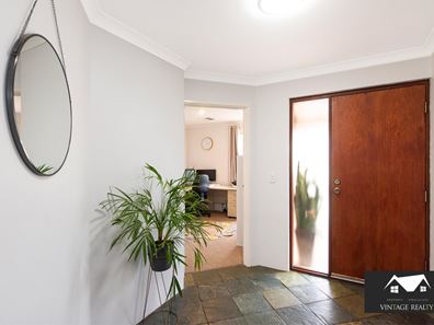 14 Makin Court, Byford WA 6122