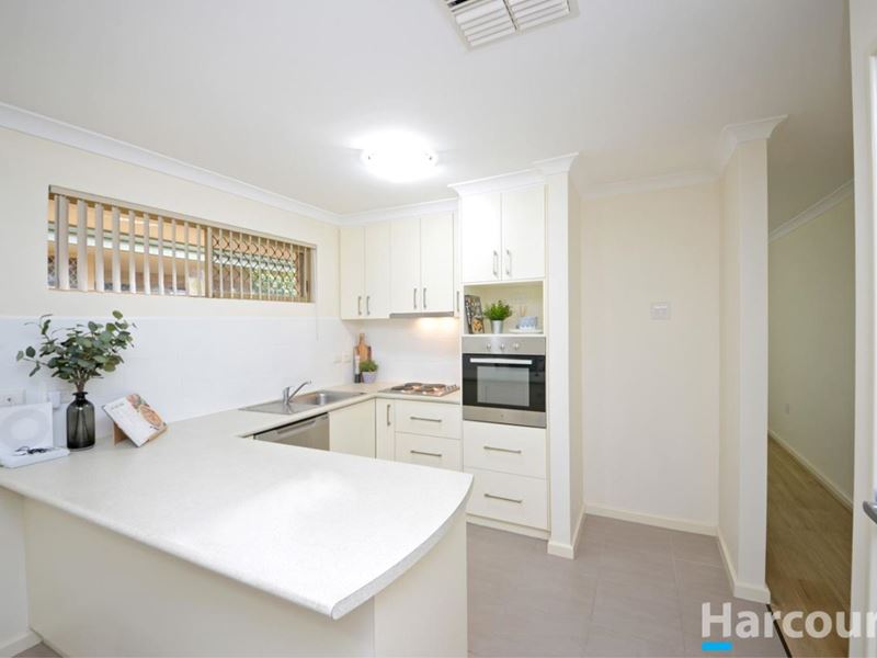 Villa 32/25-27 Parkhill Way, Wilson
