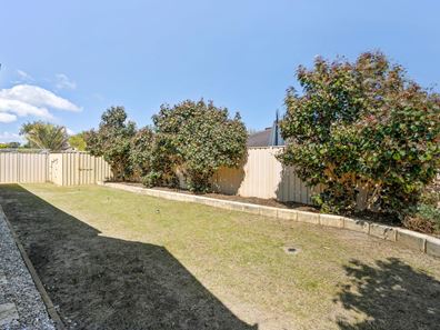 119 Dumbarton  Road, Canning Vale WA 6155