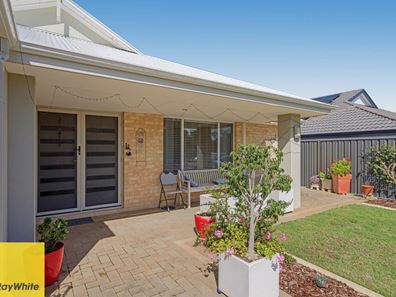 30 Salwood Loop, Banksia Grove WA 6031