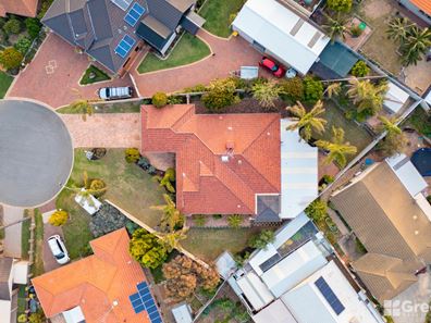 3 Muirfield Court, Halls Head WA 6210