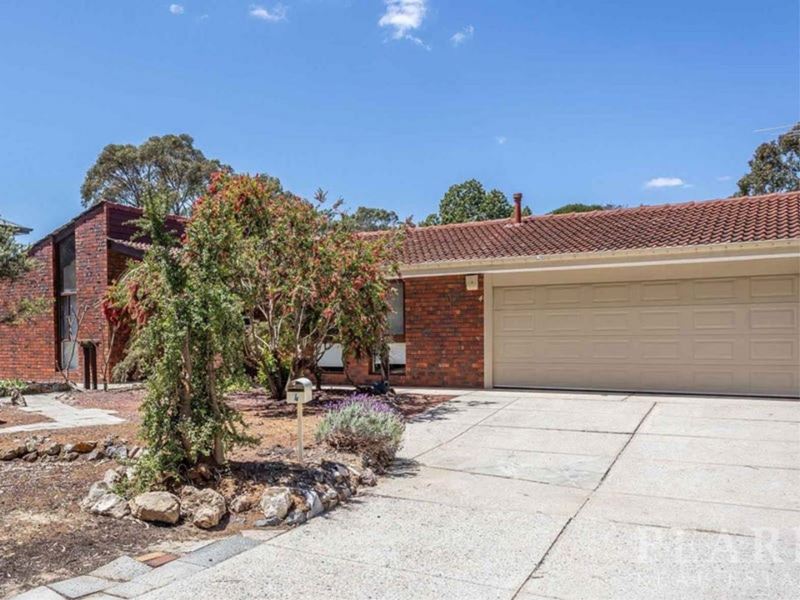 4 Greenlaw Street, Duncraig