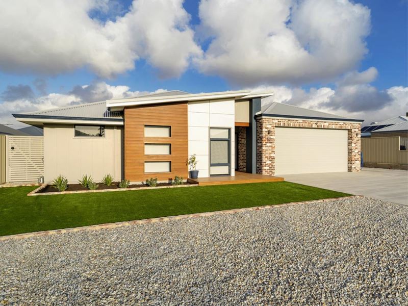 16 Bagley Crescent, Mount Tarcoola