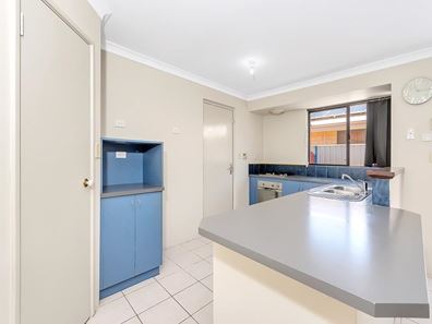 7 Coulteri Nook, Canning Vale WA 6155