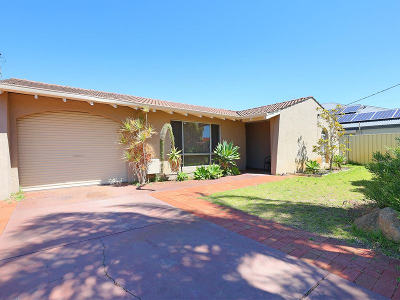 13 Townsend Road, Rockingham WA 6168