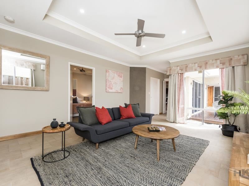 25 Bundaleer Avenue, Ellenbrook