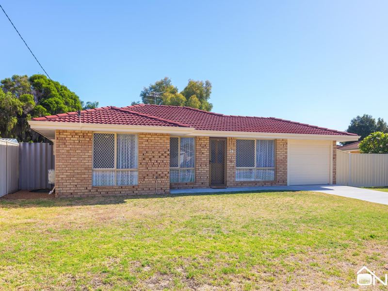 29 Hansen Road, Seville Grove WA 6112