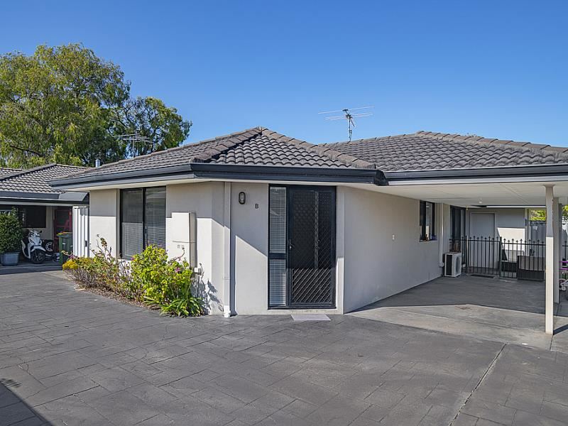 61B Fairbairn Road, Busselton