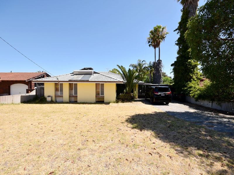 12 Loughton Way, Balga