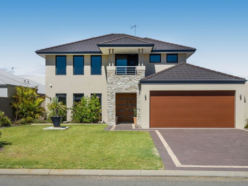 17 Hamelin Drive, Lake Coogee