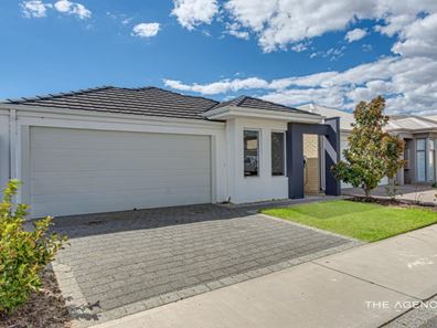 12 Majorelle Way, Eglinton WA 6034