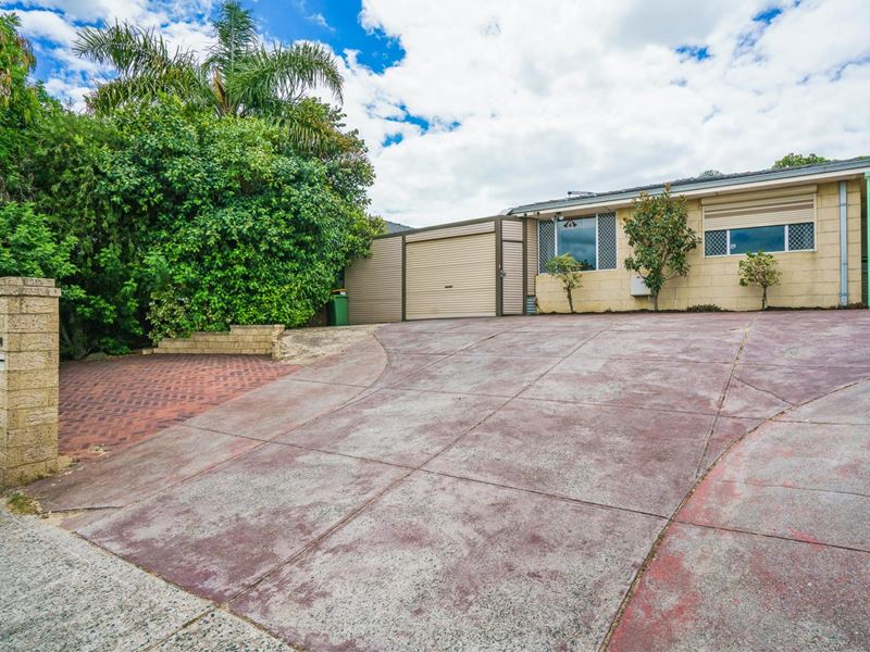90 Leach Highway, Melville