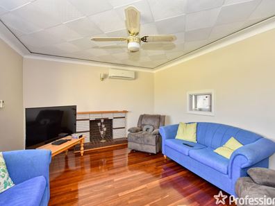 31 Tidefall Street, Safety Bay WA 6169