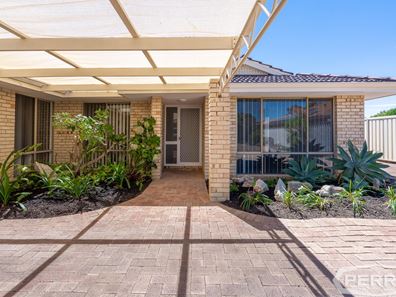 2/8 Kabbarli Street, Falcon WA 6210