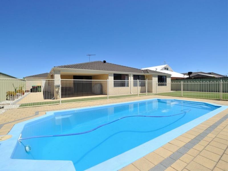29 Bordeaux Ramble, Port Kennedy WA 6172