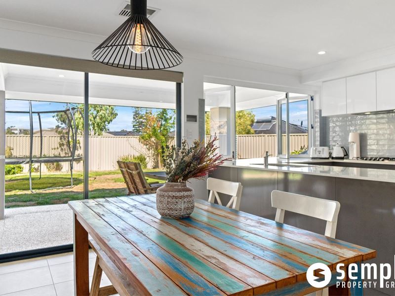 27 Crystalline Road, Spearwood