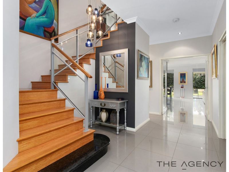 9 Spiderlily Mews, Karrinyup