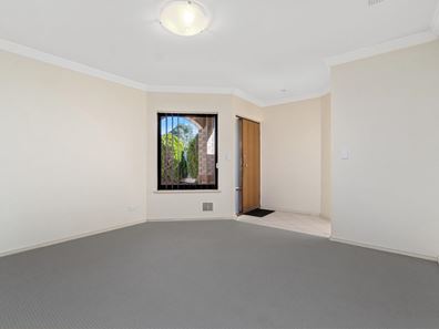 352B The Strand , Dianella WA 6059