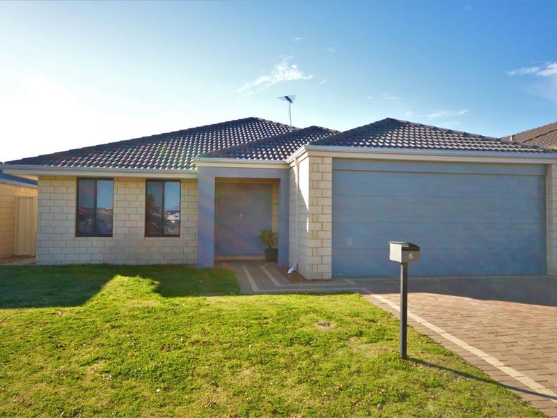 6 Banksiadale Gate, Lakelands