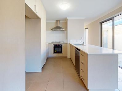 354 Warton Road, Southern River WA 6110