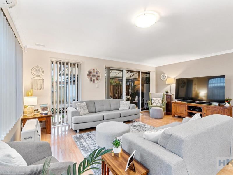 34 Harberton Parkway, Ellenbrook WA 6069