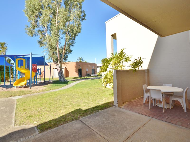 32/156 Grey Street, Kalbarri WA 6536