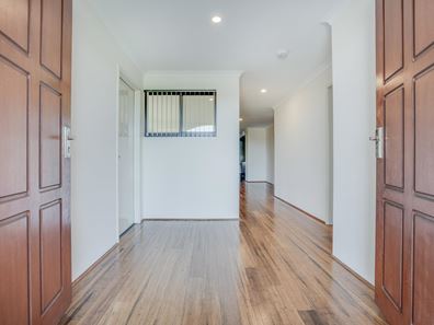 120 Holmes Street, Southern River WA 6110