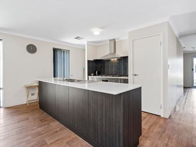 5 Mooreland Road, Baldivis WA 6171