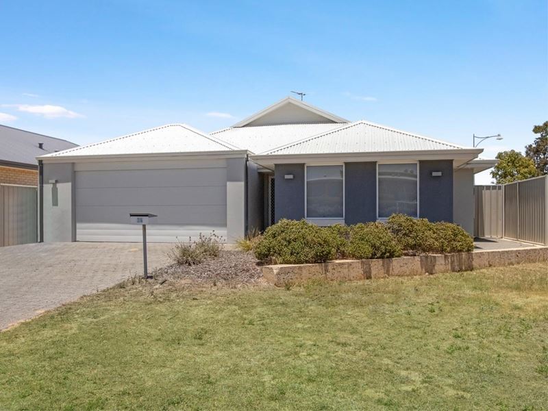 34 Gilroyd Way, Golden Bay WA 6174