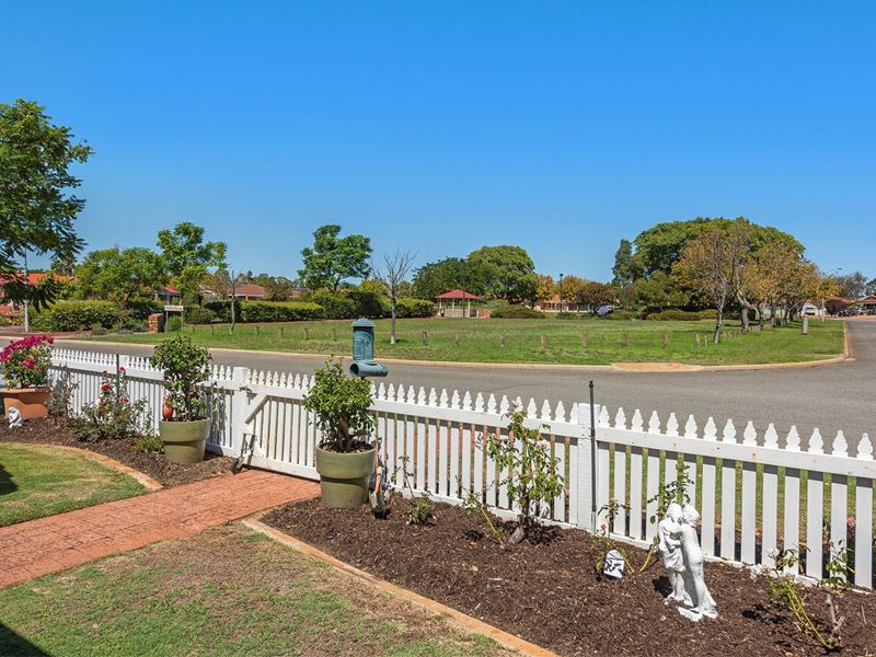 22 Parrotbush Crescent, Ellenbrook