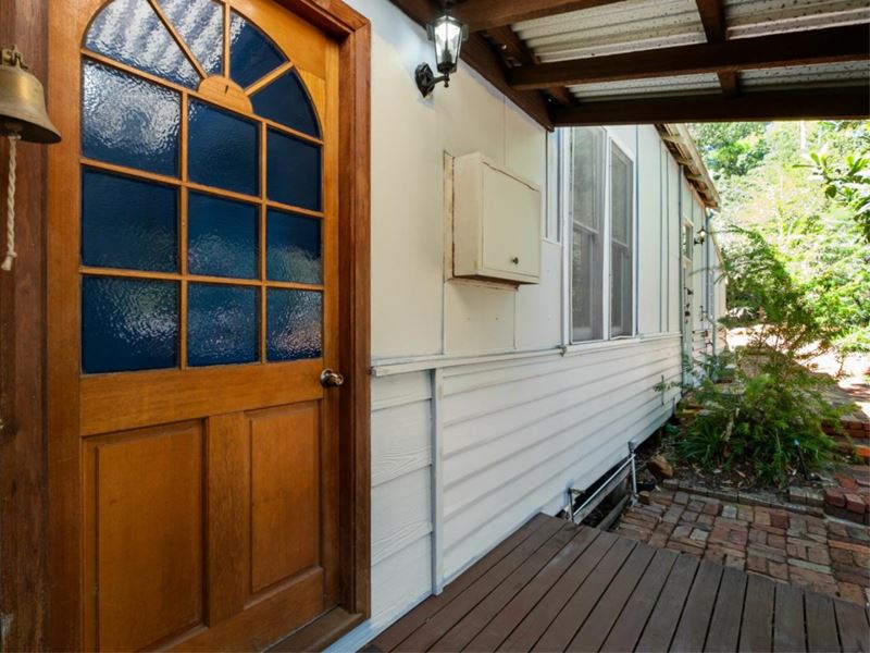 4 Bird Road, Kalamunda