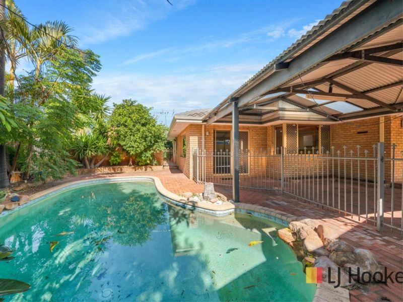 42 Golf Road, Parkwood