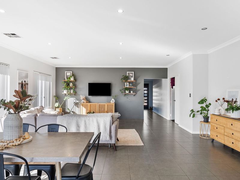 124 Tourmaline Boulevard, Byford