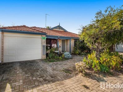 2/11 Liberton Place, Coodanup WA 6210