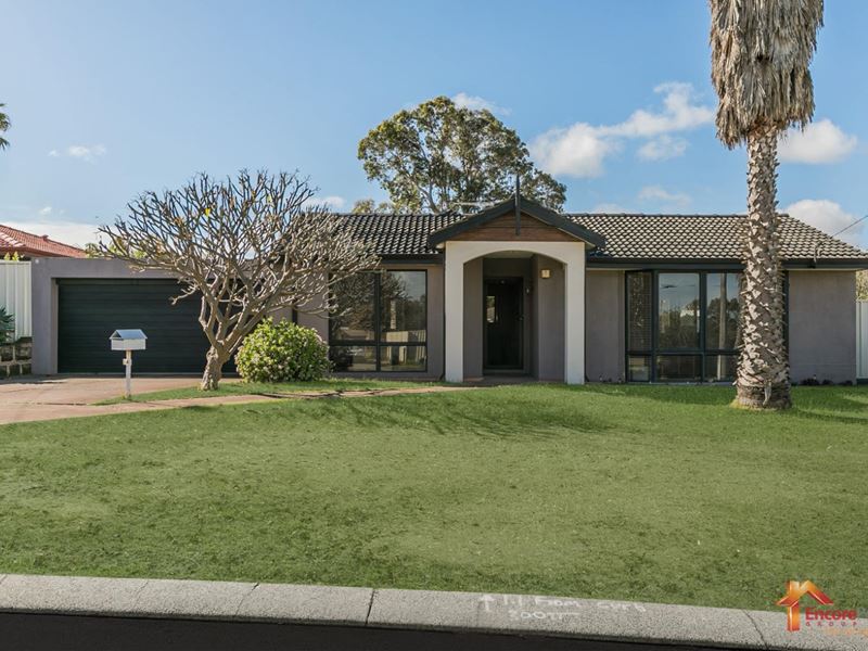 4 Hazlett Close, South Lake WA 6164