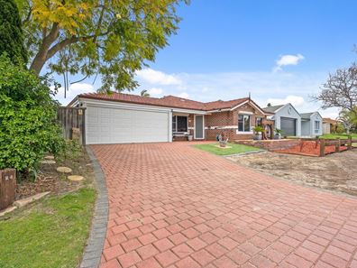 24 Snow Wood Avenue, Ellenbrook WA 6069