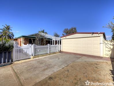 8 Covelline Place, Forrestfield WA 6058